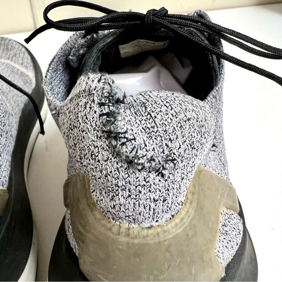 Under Armour Speedform Slingride Women Running Shoes grey size 7 FLAWED - Picture 9 of 9